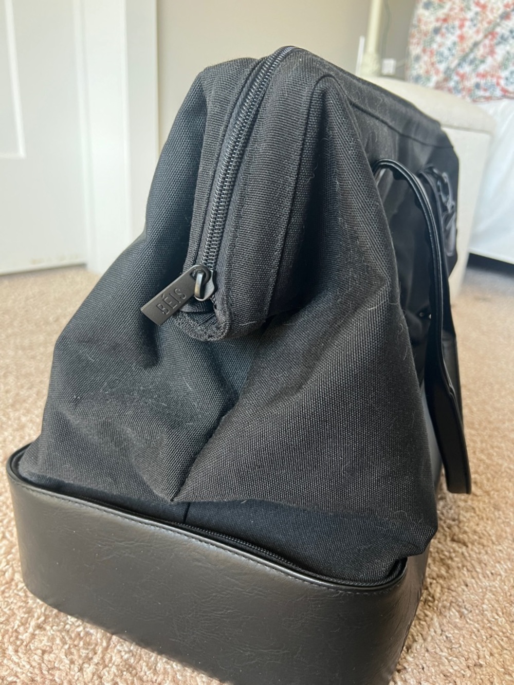 Beis Weekender Bag in Black - Picture 3 of 11